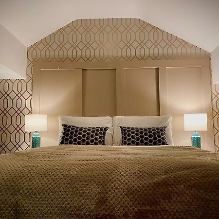 Sleeps10-Parking-Garden-Hottub-Petfriendly Villa Blackpool Buitenkant foto