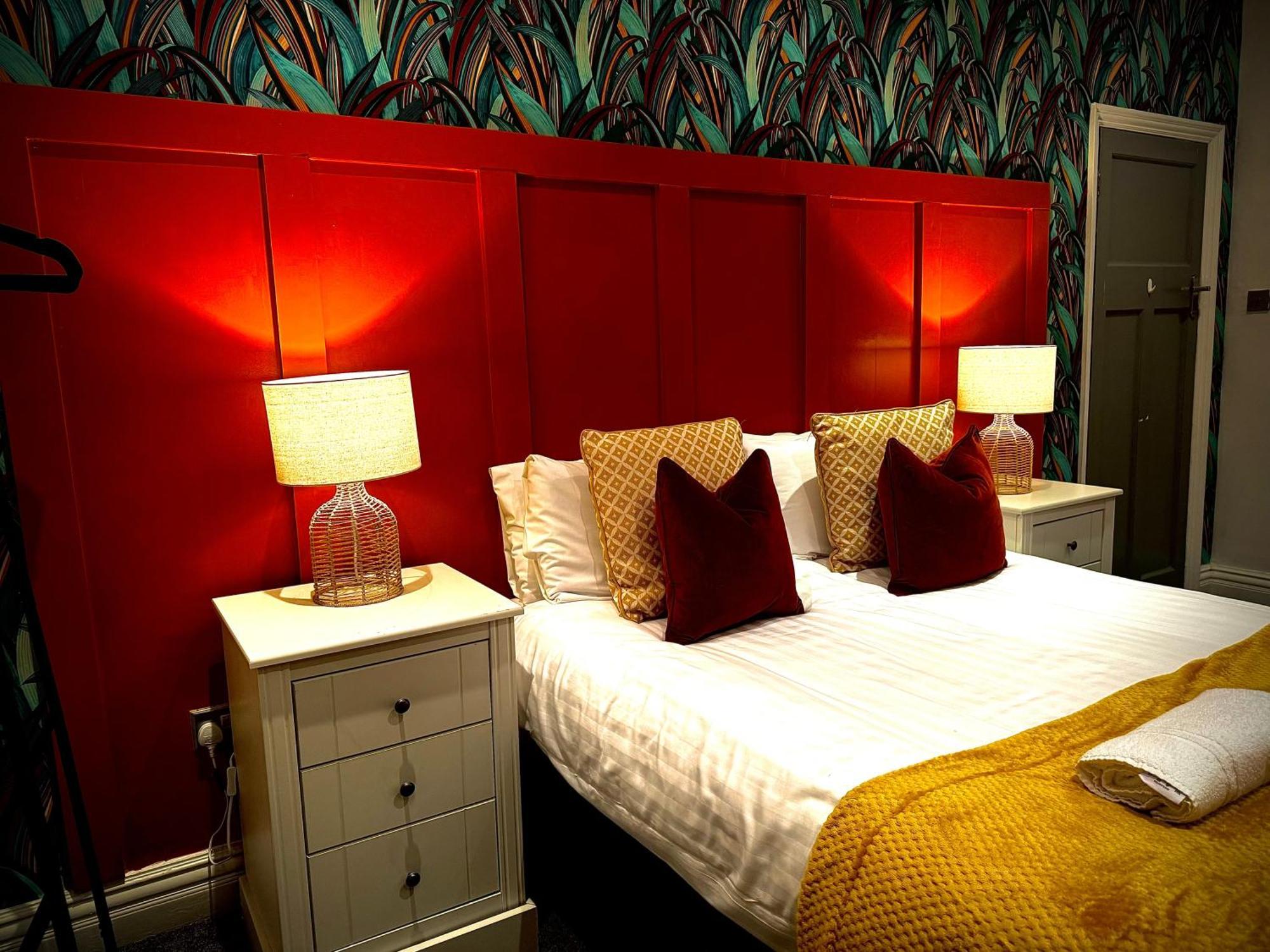 Sleeps10-Parking-Garden-Hottub-Petfriendly Villa Blackpool Buitenkant foto