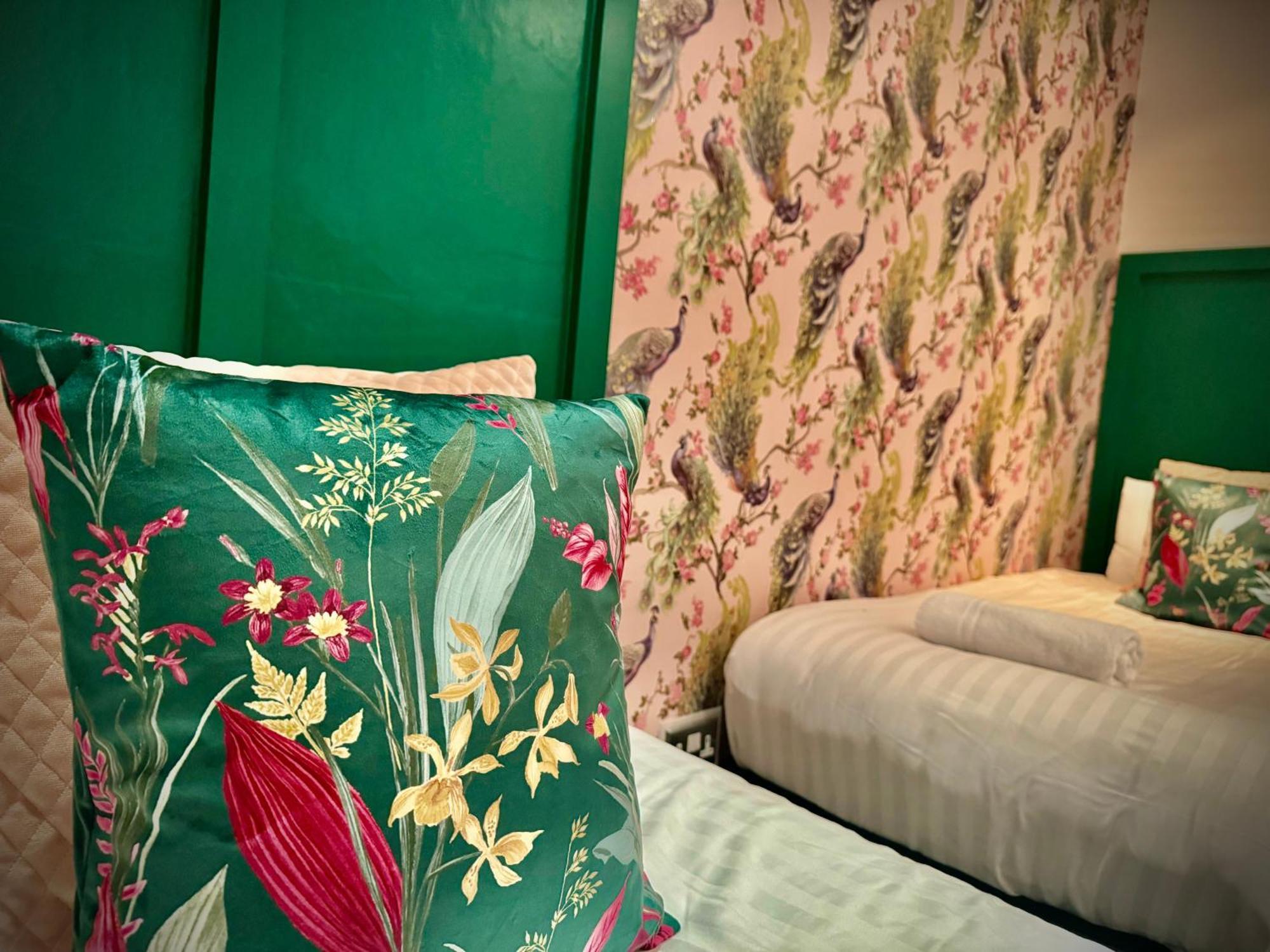 Sleeps10-Parking-Garden-Hottub-Petfriendly Villa Blackpool Buitenkant foto